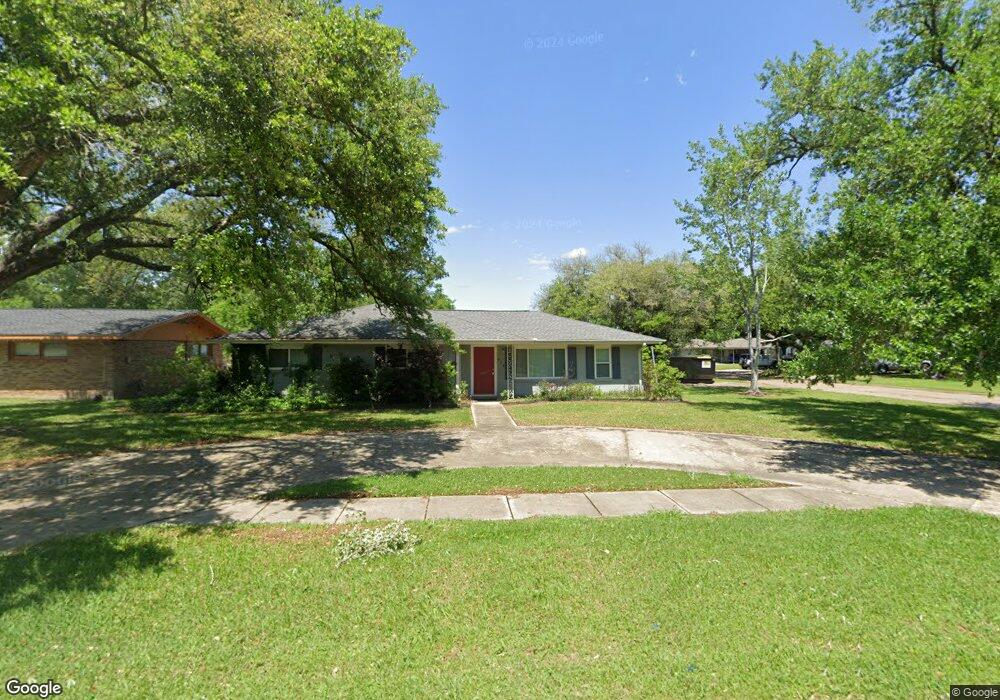 624 Jefferson Dr, Lake Charles, LA 70605 - photo 1