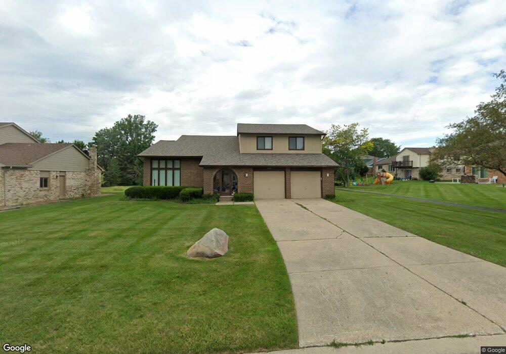 6064 Kiev St, West Bloomfield, MI 48324 - photo 1