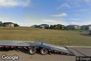 3827 Powder Ridge Dr, Bismarck, ND 58503