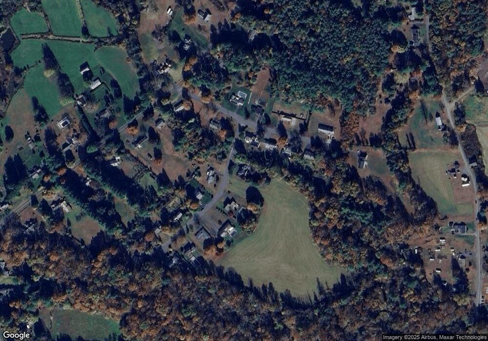 11 Plum Tree Ln, Greenfield, MA 01301 - photo 1