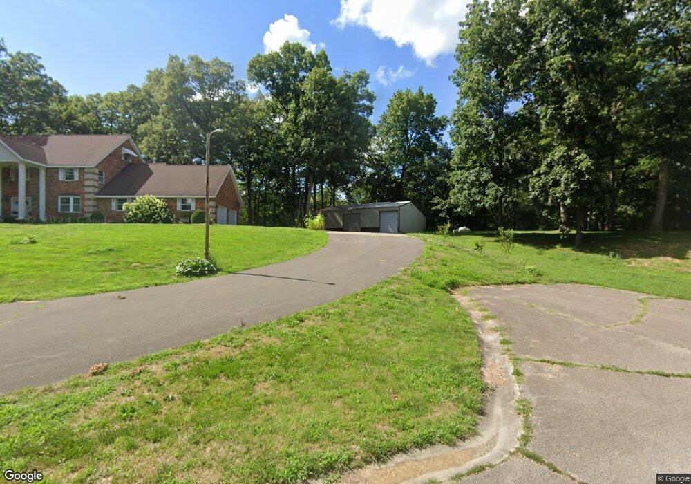 16155 Leprechaun Ln, Effingham, IL 62401 - photo 1