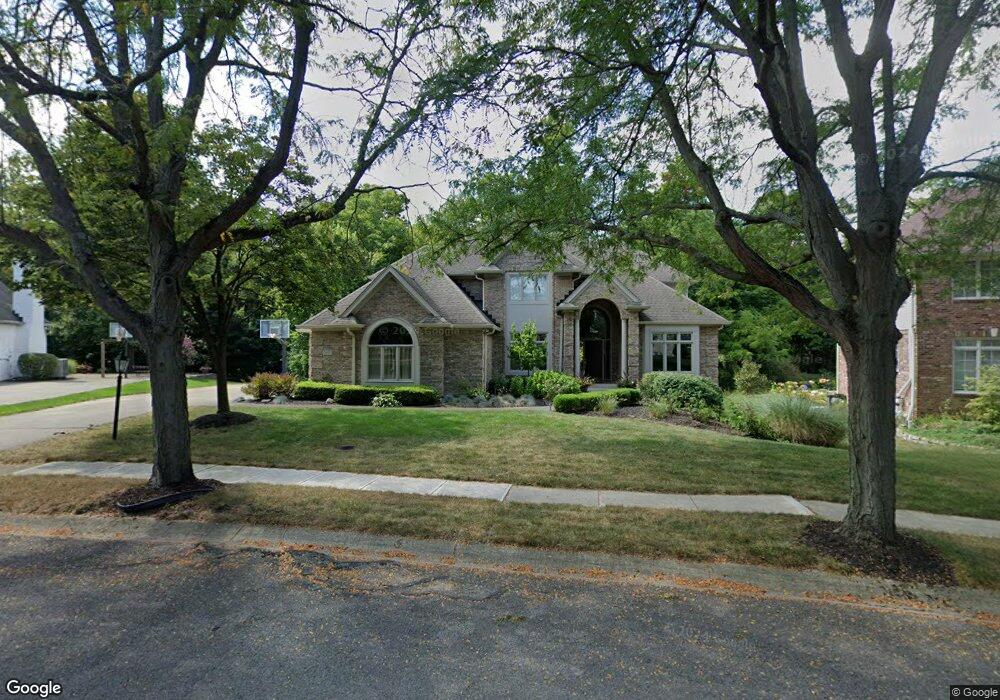 10075 Deer Run Cir, Fishers, IN 46037 - photo 1