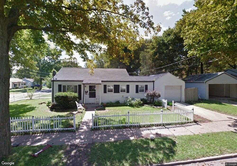 1305 Greenwood Ave, Lansing, MI 48915 - photo 1