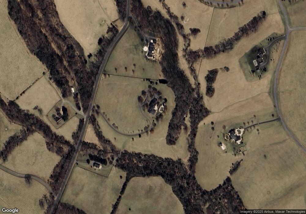 1495 Taylors Gap Rd, Charlottesville, VA 22903 - photo 1