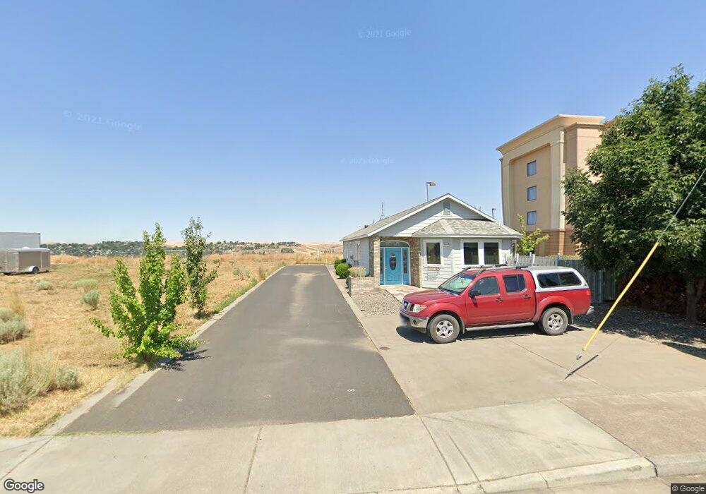 119 SW Nye Ave, Pendleton, OR 97801 - photo 1