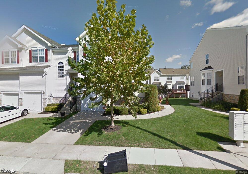 214 Hawthorne Way unit 214, Riverside, NJ 08075 - photo 1