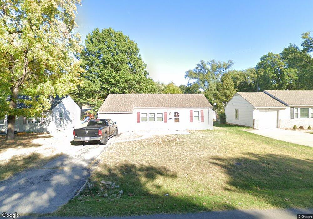 6409 Larsen Ln, Shawnee, KS 66203 - photo 1