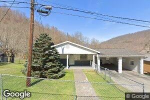 293 Hemlock St, Benham, KY 40807
