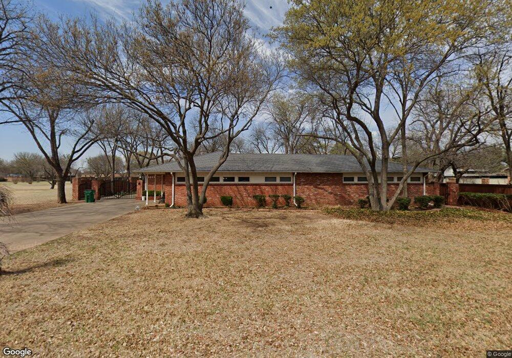 1606 Carol Ln, Wichita Falls, TX 76302 - photo 1