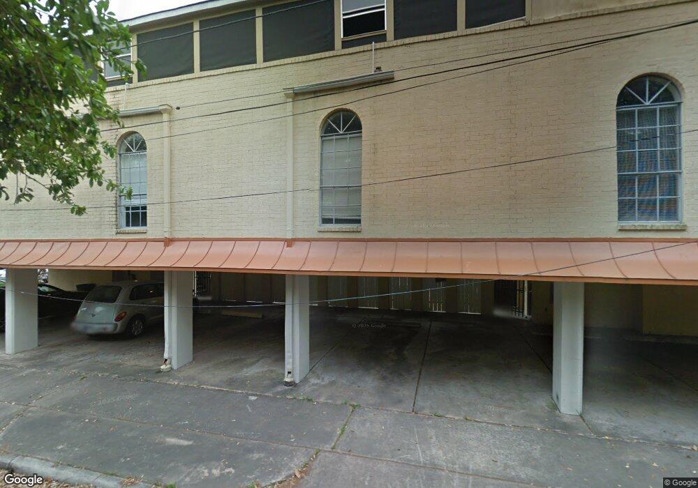 2100 Woodhead St unit 14, Houston, TX 77019 - photo 1