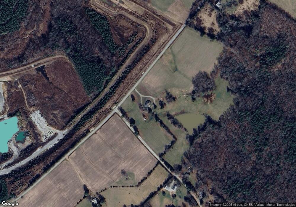 1900 Skyline Rd, South Hill, VA 23970 - photo 1