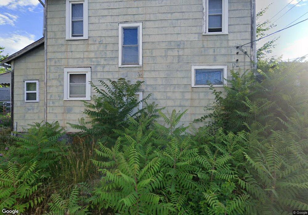 721 Young Ave NE, Canton, OH 44704 - photo 1