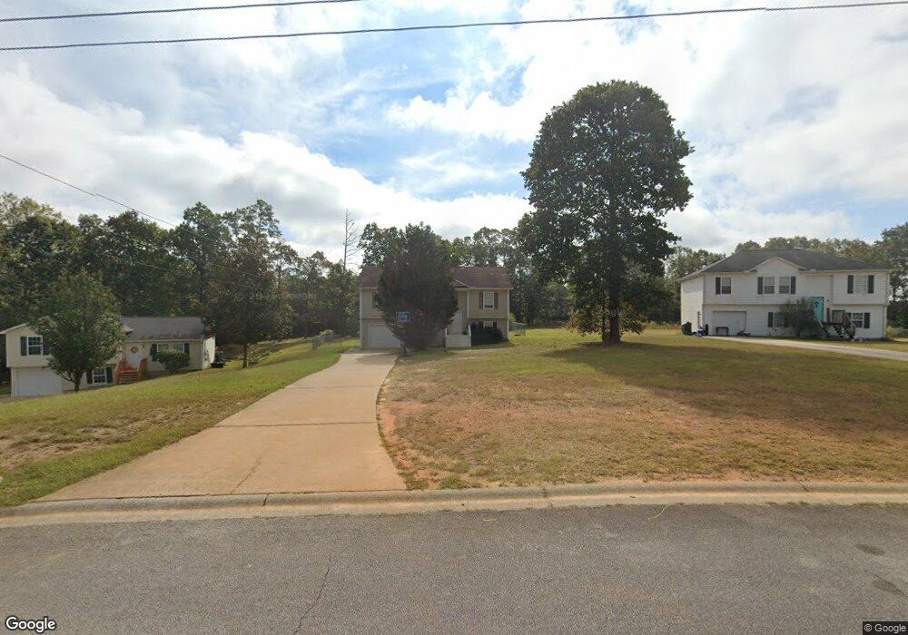 258 Lambert Overlook Cir, Carrollton, GA 30117 - photo 1