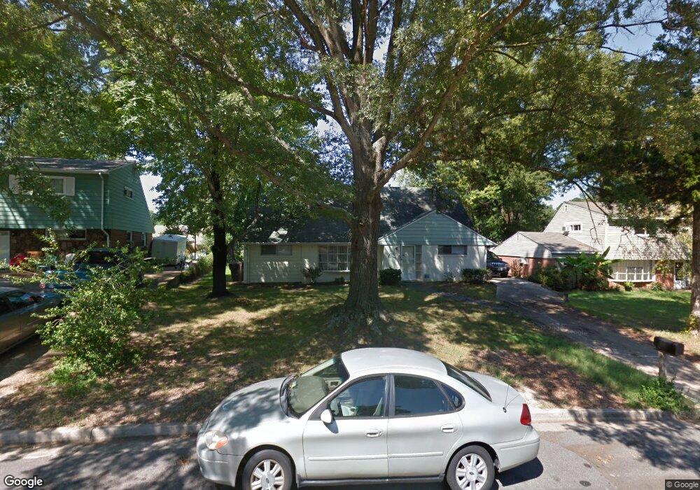 1322 Andover Rd, Henrico, VA 23229 - photo 1