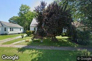 606 N Laurel St, Fairfield, IL 62837