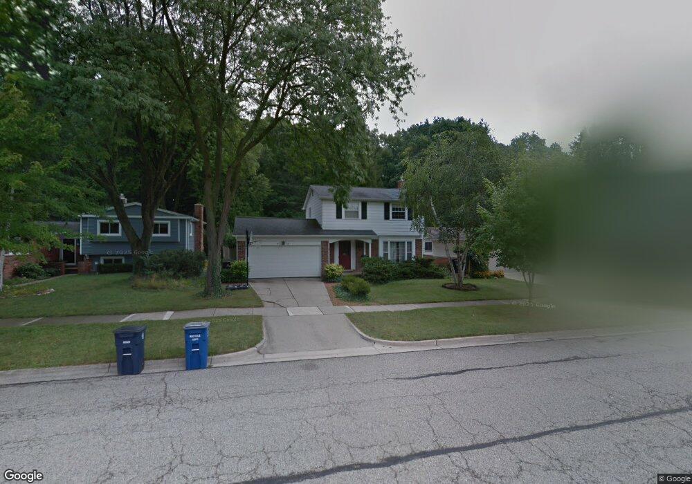 2540 Georgetown Blvd, Ann Arbor, MI 48105 - photo 1