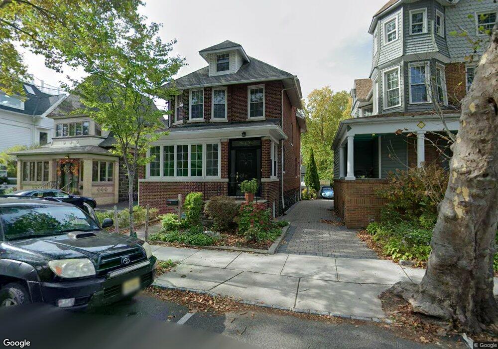 31 Bonn Place, Weehawken, NJ 07086 - photo 1