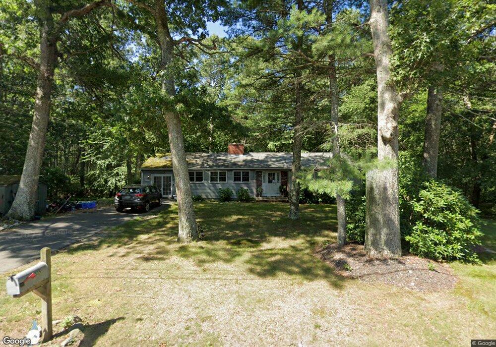 335 Maureen Cir, Mapleville, RI 02839 - photo 1