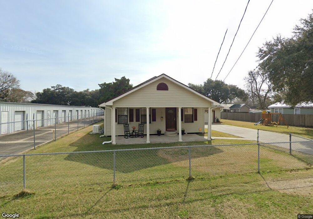 1015 Julia St, New Iberia, LA 70560 - photo 1