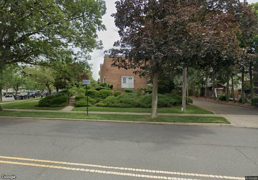 42 Elm St unit 38C, Summit, NJ 07901 - photo 1