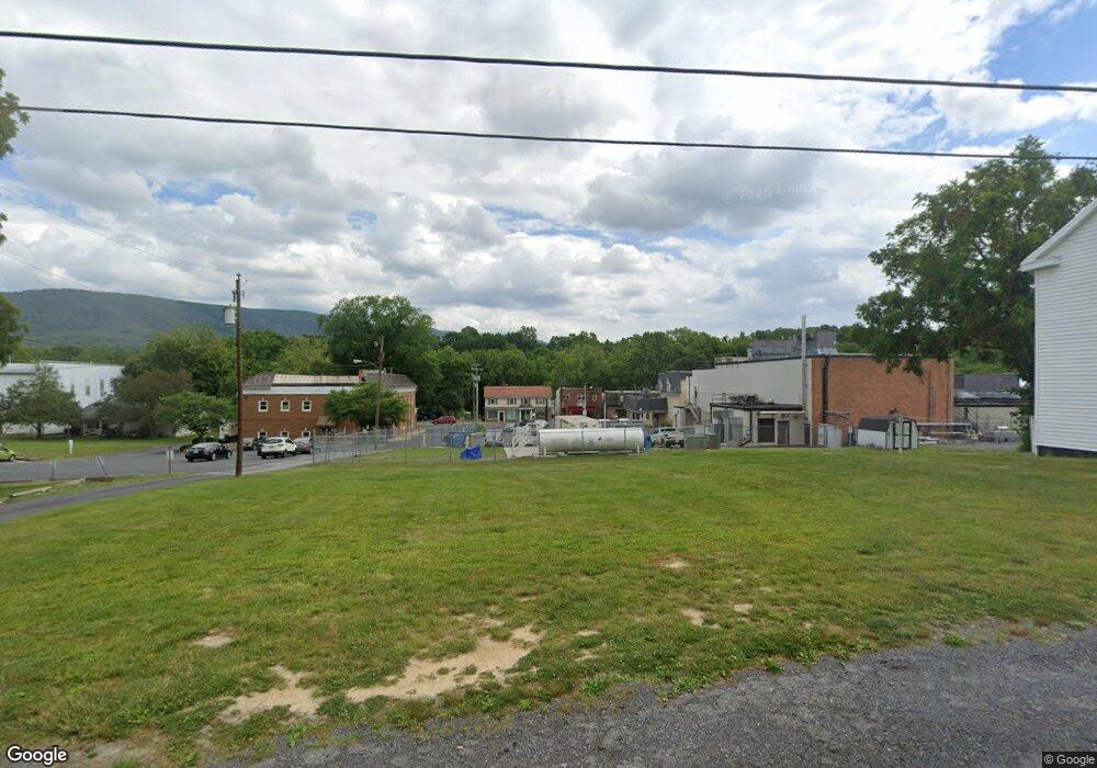 107 S High St unit . A, Edinburg, VA 22824 - photo 1