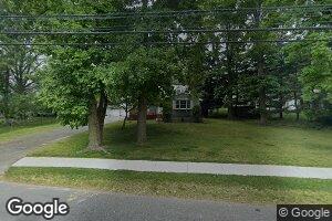 1020 S Pine Creek Rd, Fairfield, CT 06824