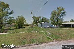 703 N Main St, Fort Cobb, OK 73038
