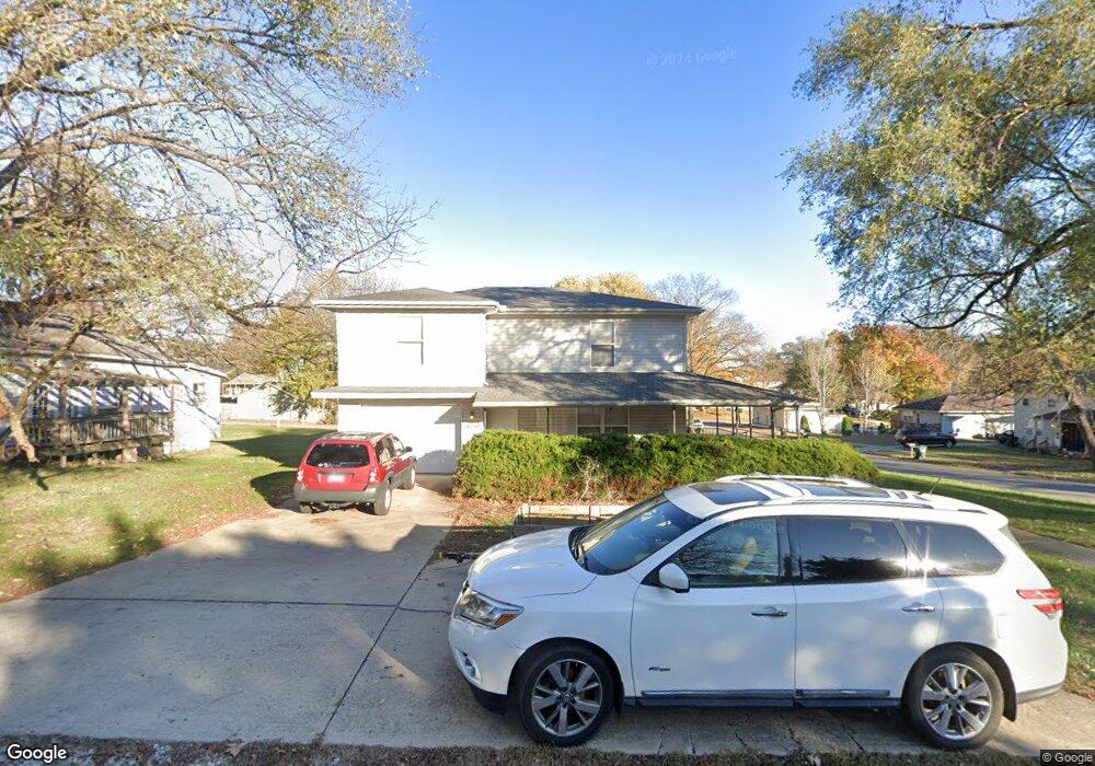 1625 3rd Ave, Leavenworth, KS 66048 - photo 1