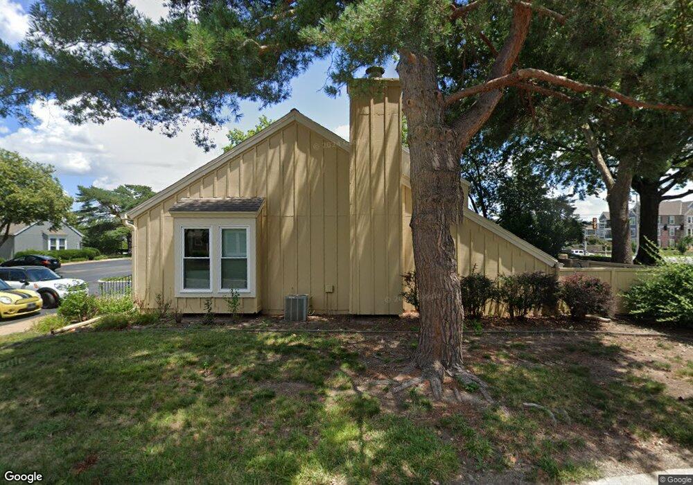 8041 Halsey St, Lenexa, KS 66215 - photo 1