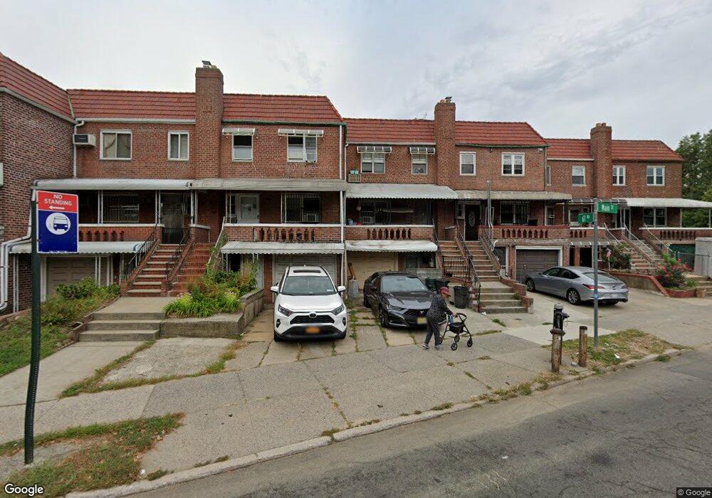 61-18 Main St unit 2Fl, Flushing, NY 11367 - photo 1