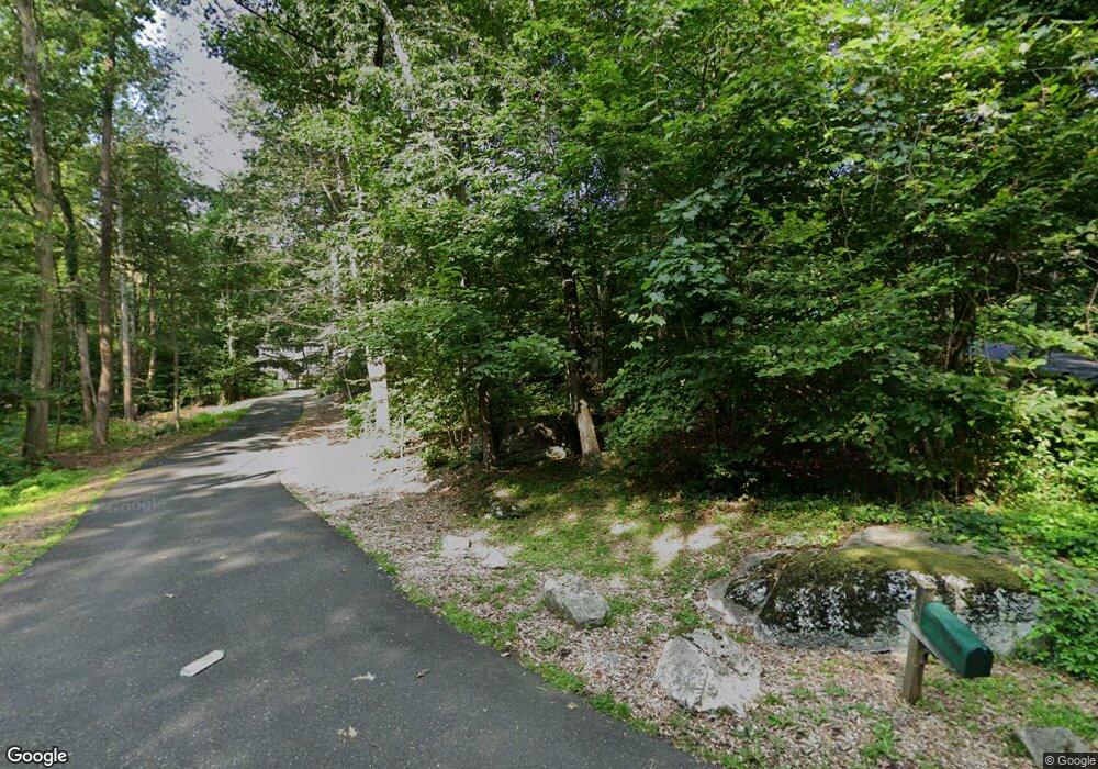 151 Wilton Rd E, Ridgefield, CT 06877 - photo 1