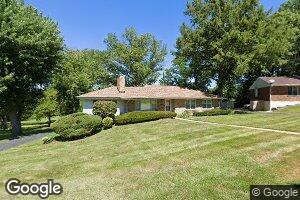 1207 Sunbeam Ln, Saint Louis, MO 63137