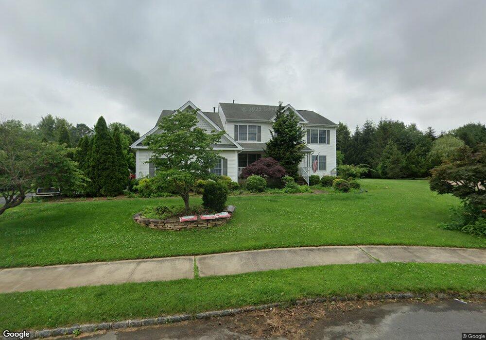 15 Chamberlin Ct, Cranbury, NJ 08512 - photo 1