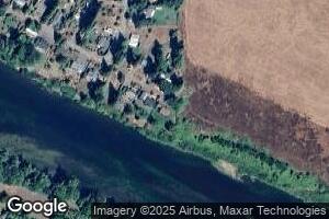 110 Steelhead Dr, Elkton, OR 97436