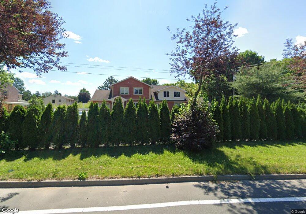 1054 Commack Rd, Dix Hills, NY 11746 - photo 1