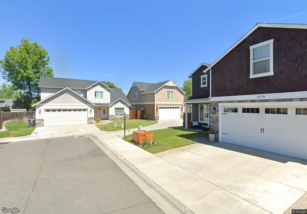 1072 Cathedral Way, Central Point, OR 97502 - photo 1