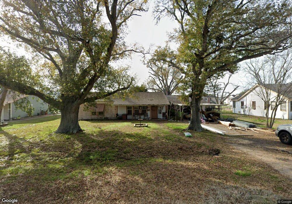 932 Horace Mann Ave, Rosenberg, TX 77471 - photo 1