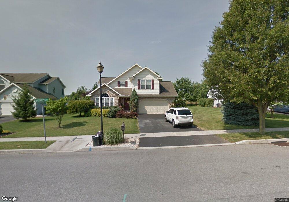 115 Macintosh Dr, Palmyra, PA 17078 - photo 1