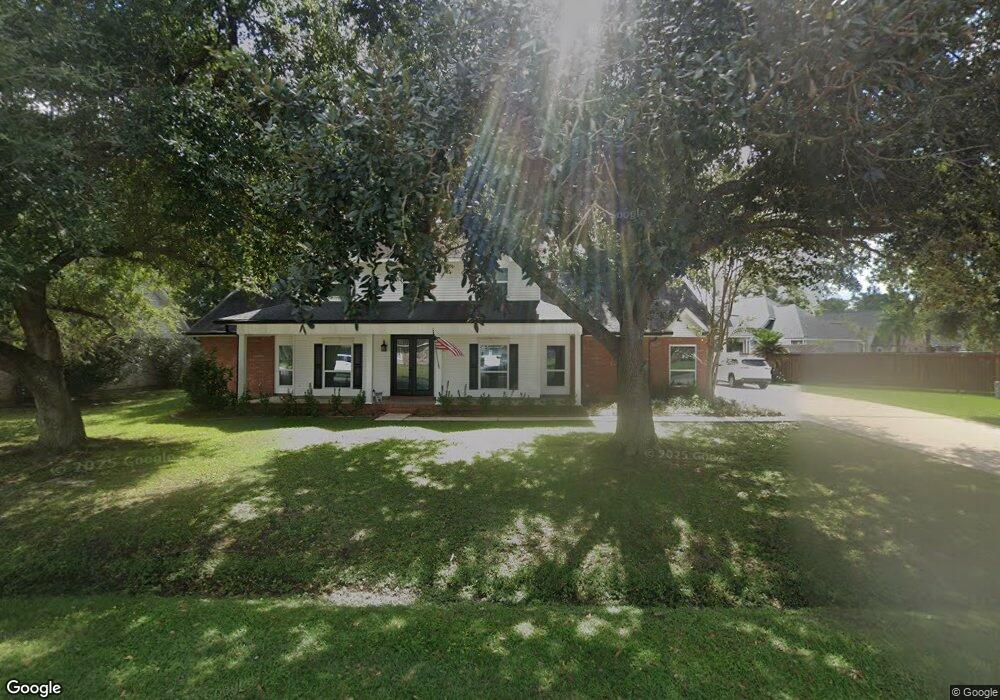 215 Savanna Dr, Luling, LA 70070 - photo 1