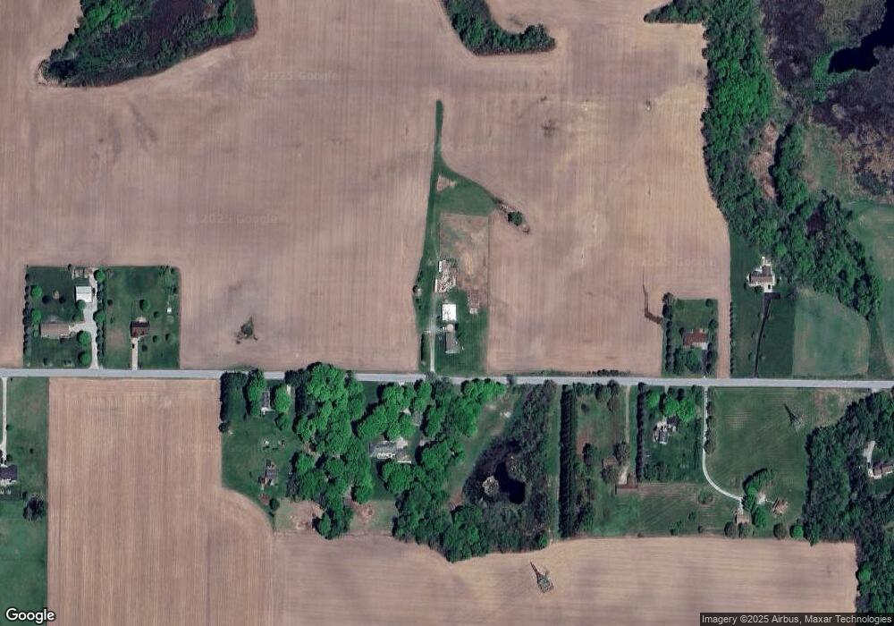 8101 E 400 N, Rolling Prairie, IN 46371 - photo 1