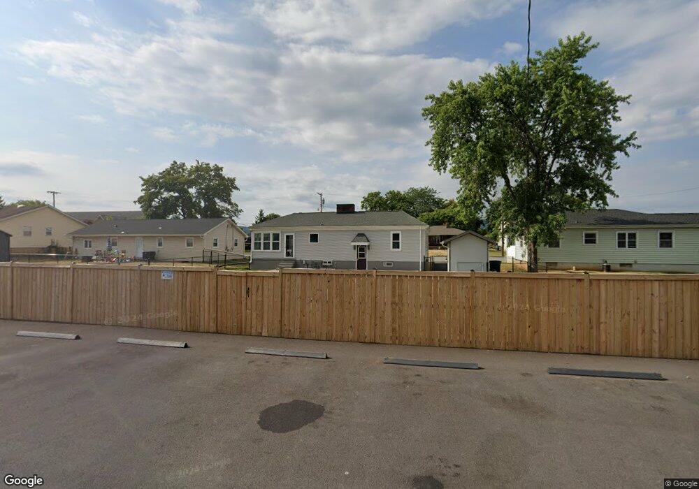 131 W 13th St, Front Royal, VA 22630 - photo 1