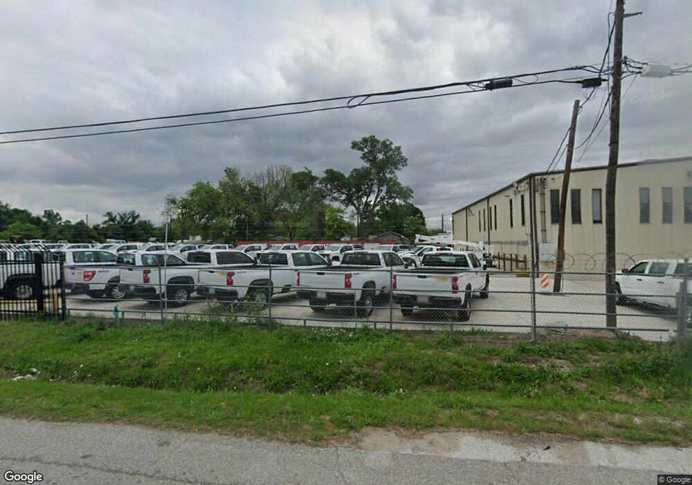 710 Dillard St, Houston, TX 77091 - photo 1