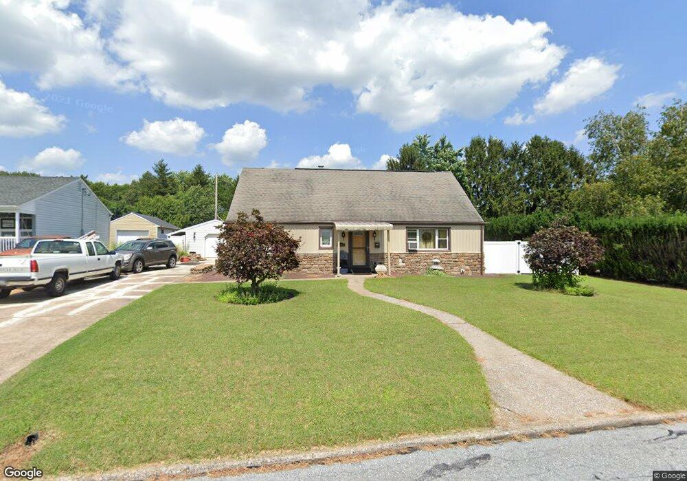 6180 Somerset St, Harrisburg, PA 17111 - photo 1