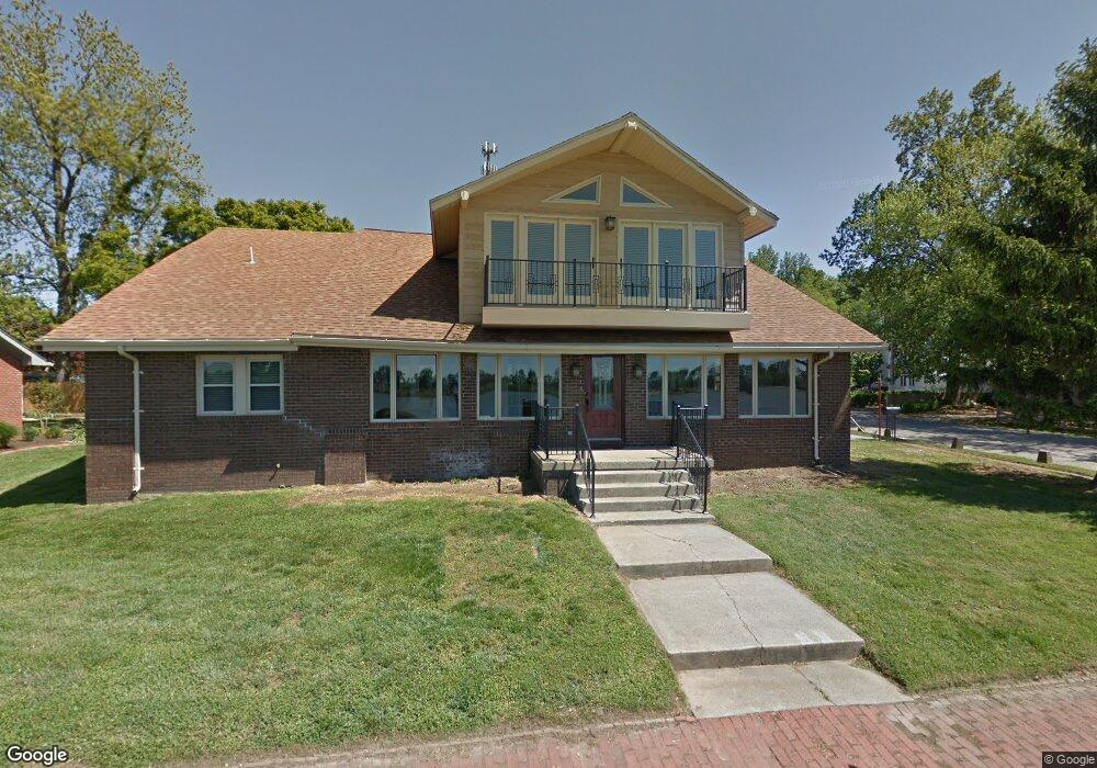 300 W Water St, Newburgh, IN 47630 - photo 1