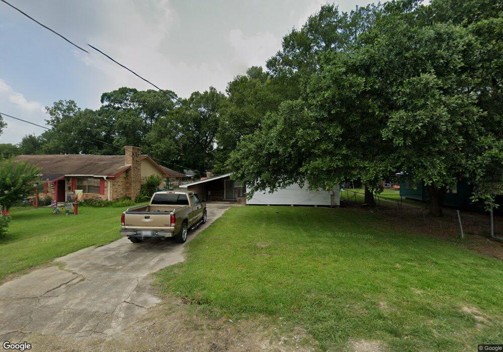 331 Corinne St, Eunice, LA 70535 - photo 1