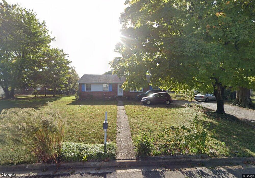 3905 W End Dr, Henrico, VA 23294 - photo 1