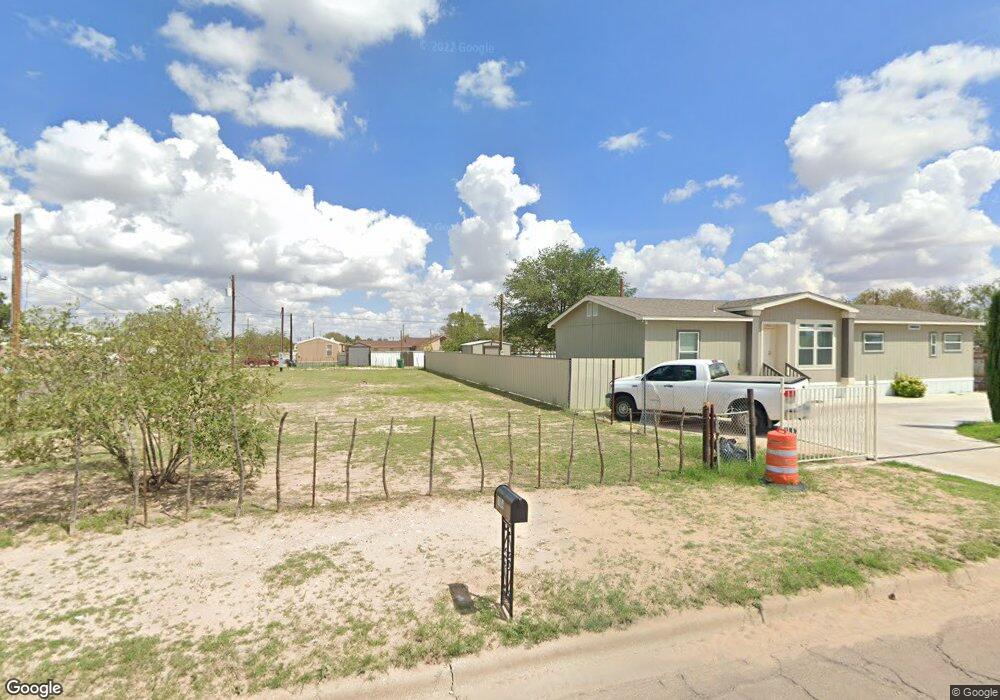 1004 E Skelly St, Hobbs, NM 88240 - photo 1