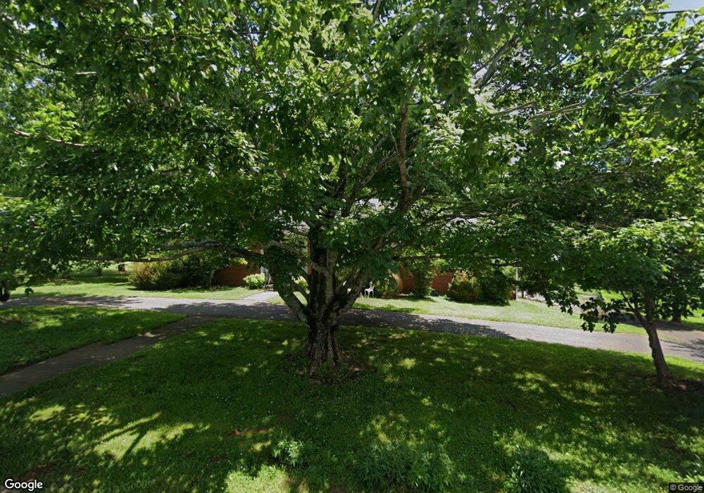 108 Kinder Dr, Shelbyville, TN 37160 - photo 1