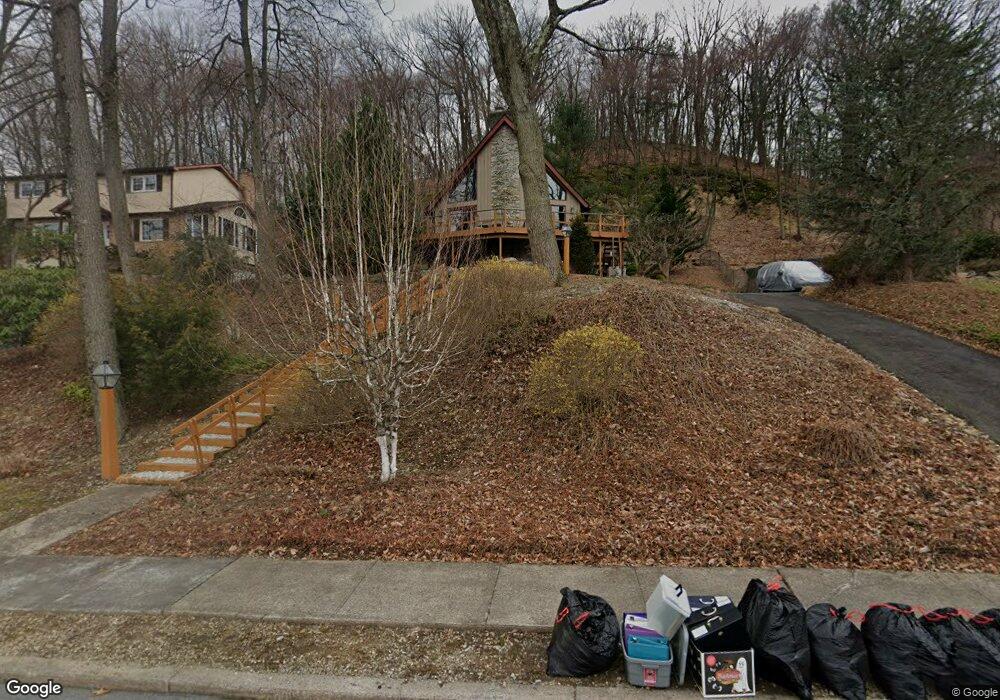 308 4th St, Reading, PA 19607 - photo 1