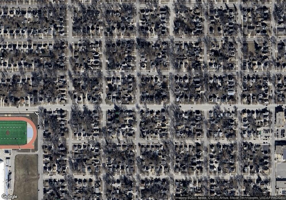 910 4th Ave NW, Austin, MN 55912 - photo 1